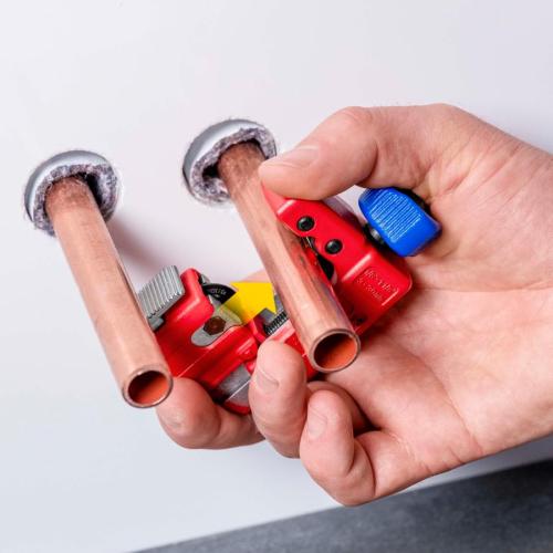 Knipex TubiX S Mini Pipe Cutter (Ã˜ 3-30mm) 90 31 01
